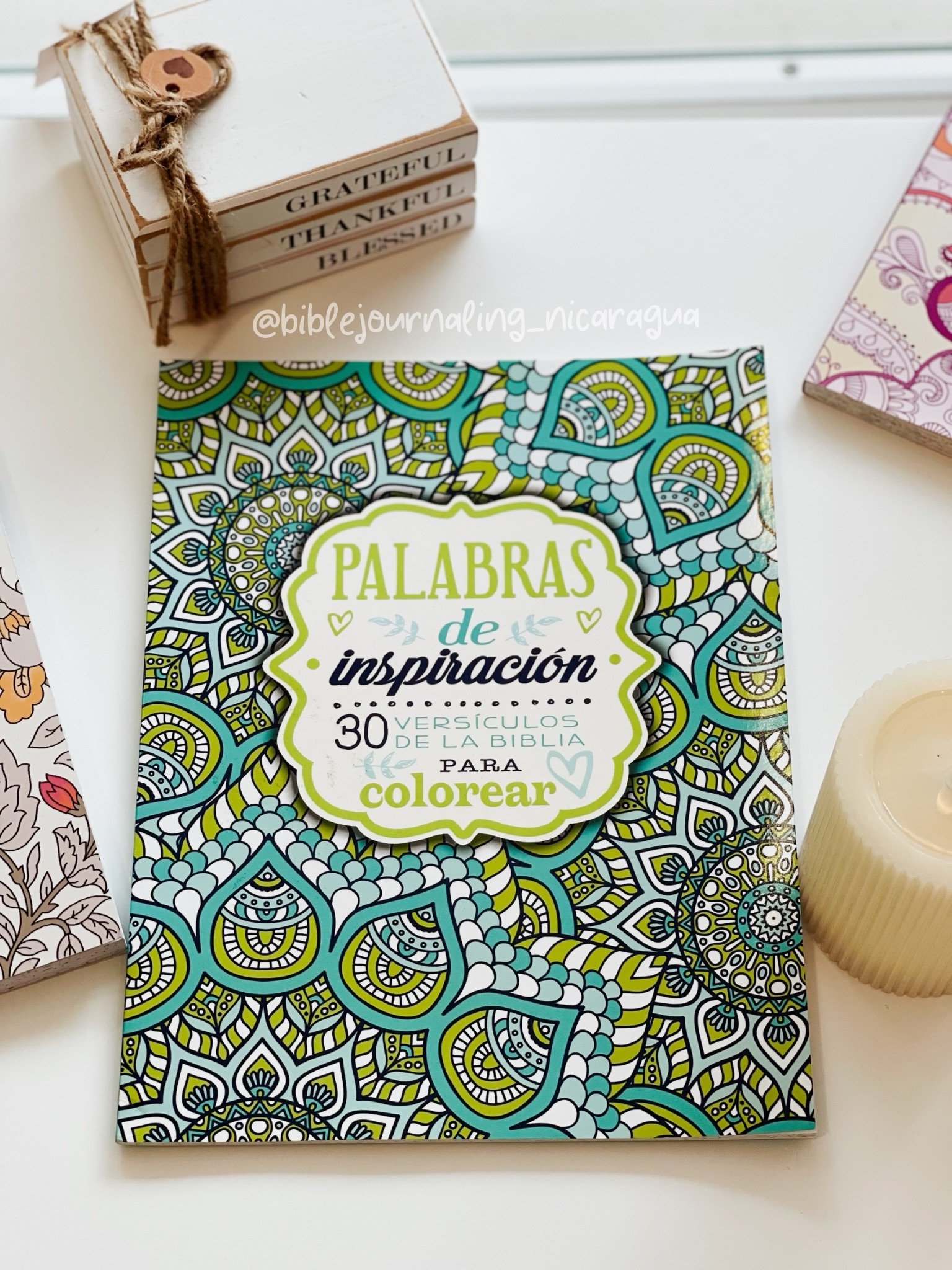 Palabras de inspiración (Libro para colorear): 30 versículos de la Biblia para colorear