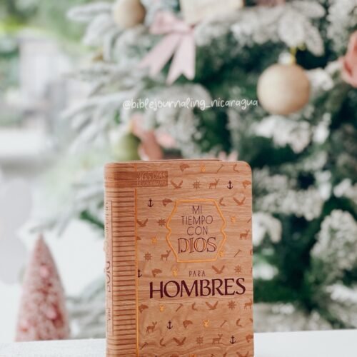 Mi Tiempo Con Dios Para Hombres: 365 Días Devocionario.