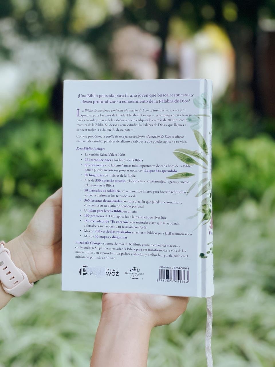 Biblia de Una Joven Conforme Al Corazón de Dios: Tapa Dura - Image 4