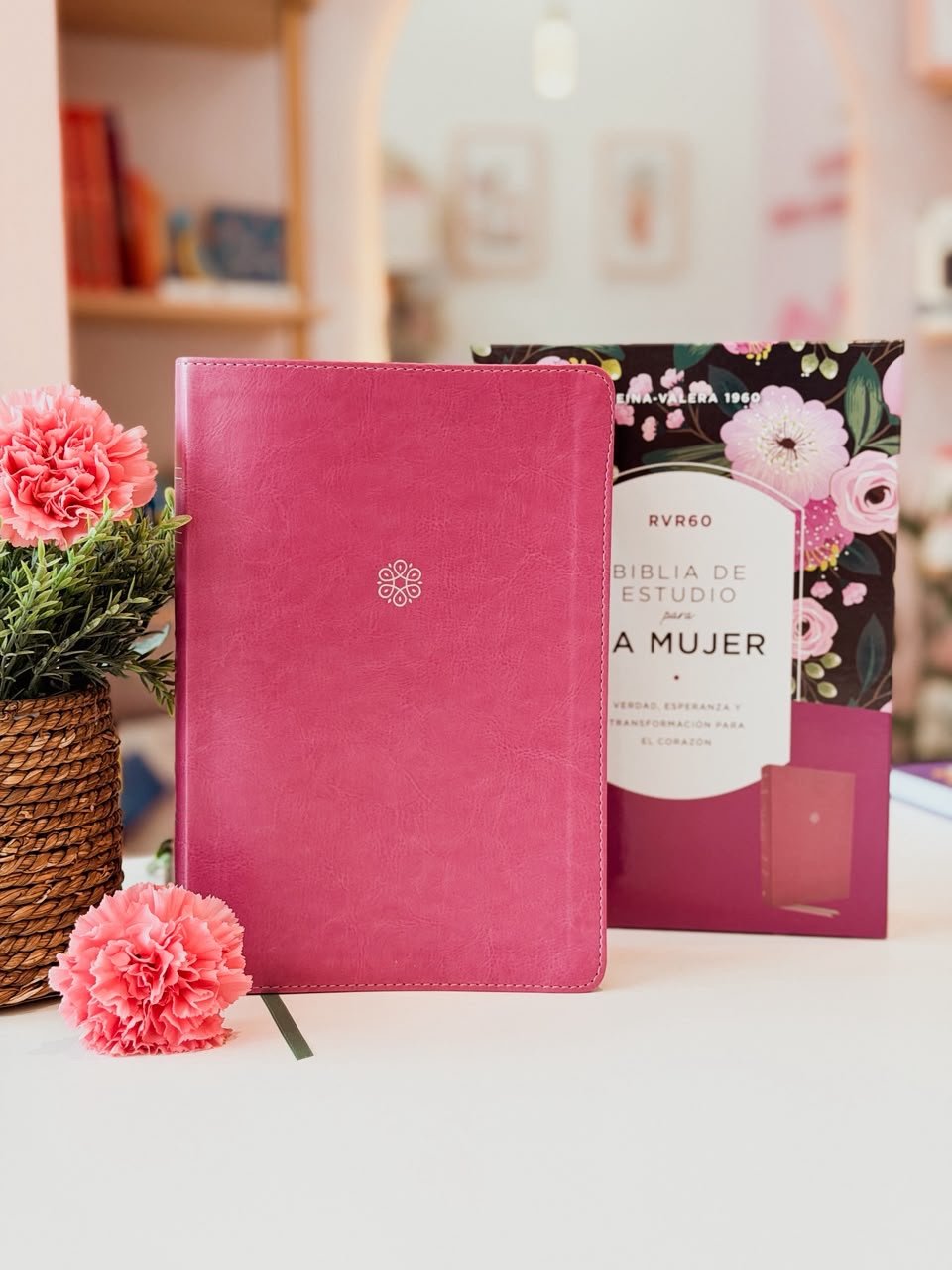 Rvr60, Biblia de Estudio Para La Mujer,