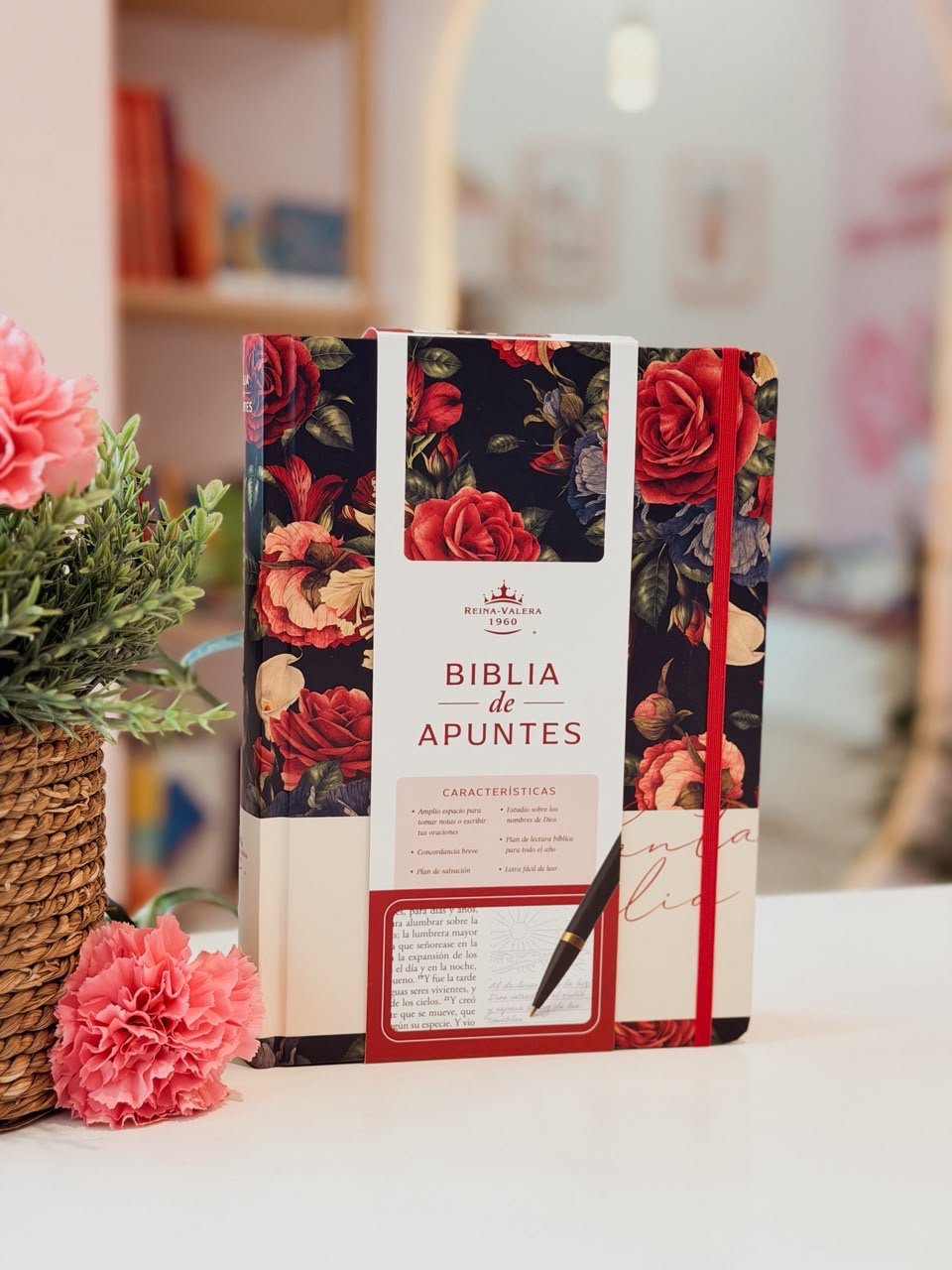 BIBLIA DE APUNTES REINA VALERA 1960 TAPA DURA AZUL MARINO FLORAL