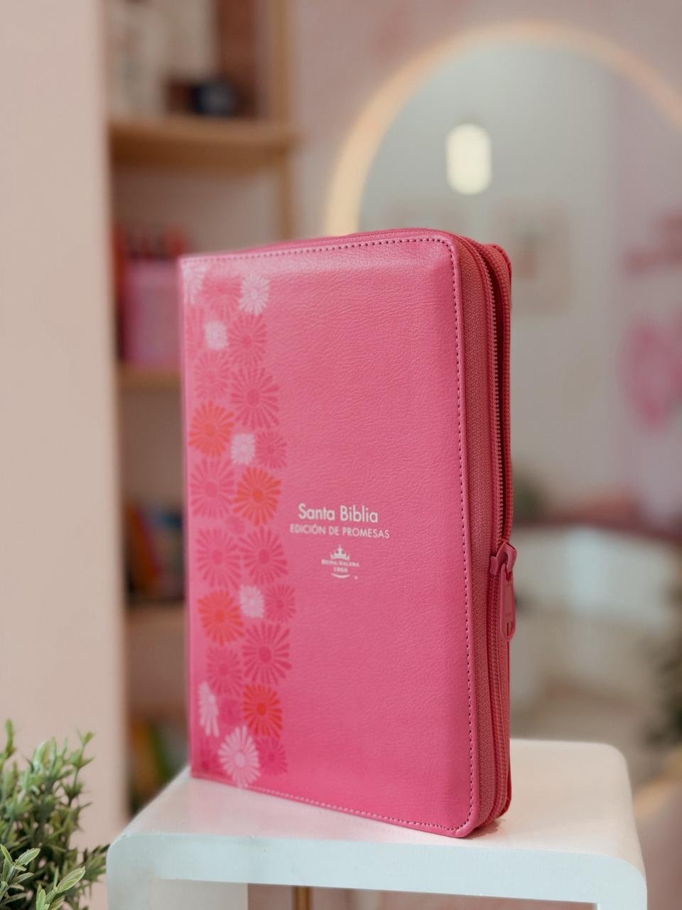 RVR60 Biblia de Promesas Letra Gigante con Cierre e Índice - Image 3