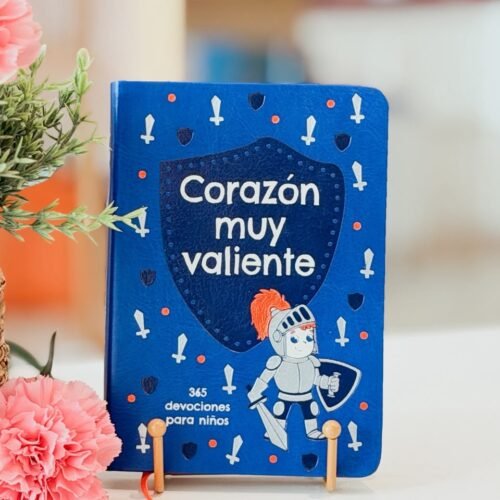 Corazón muy valiente: 365 devociones para niños