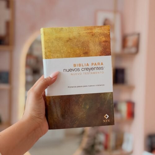Biblia para nuevos creyentes Nuevo Testamento NTV (Tapa rústica) (Spanish Edition)