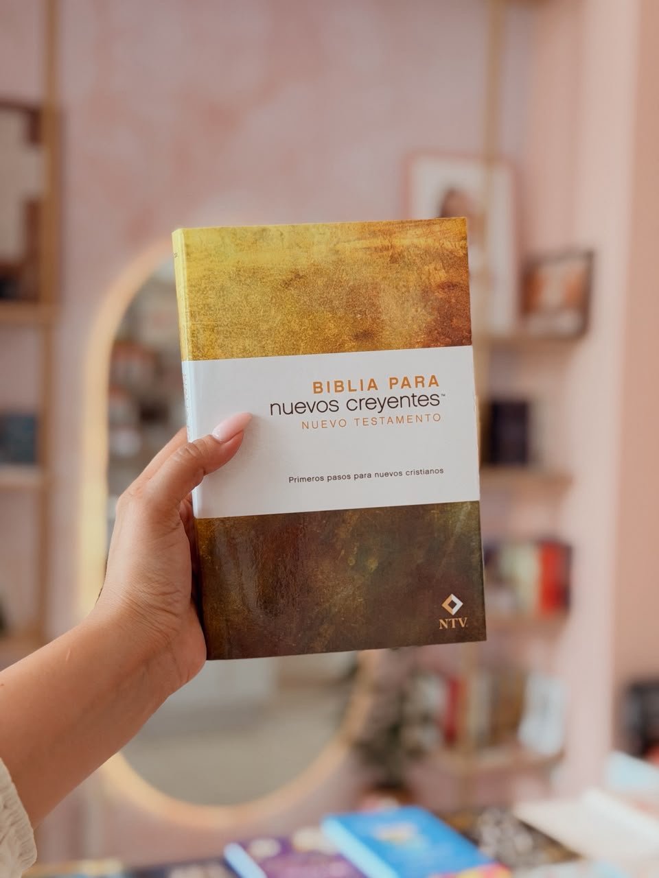 Biblia para nuevos creyentes Nuevo Testamento NTV (Tapa rústica) (Spanish Edition)