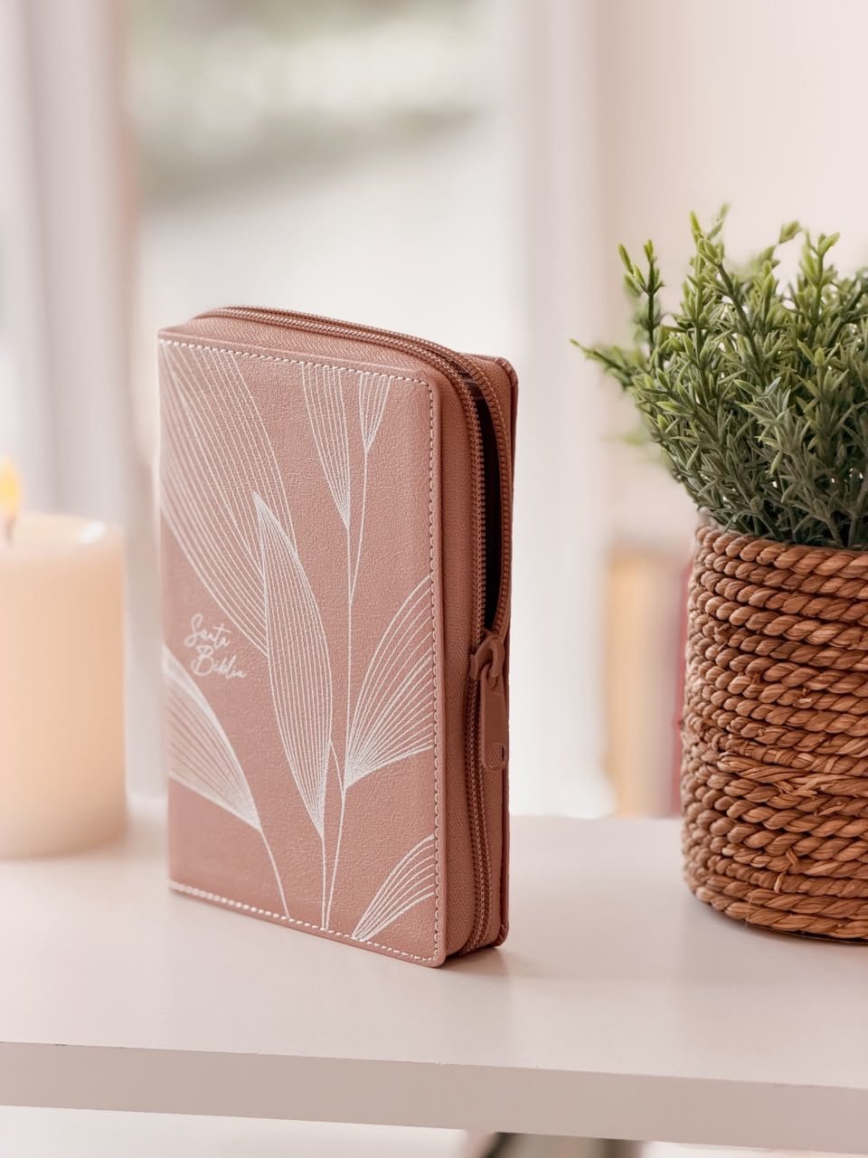 NBLA, Santa Biblia, Tamaño bolsillo - Image 2